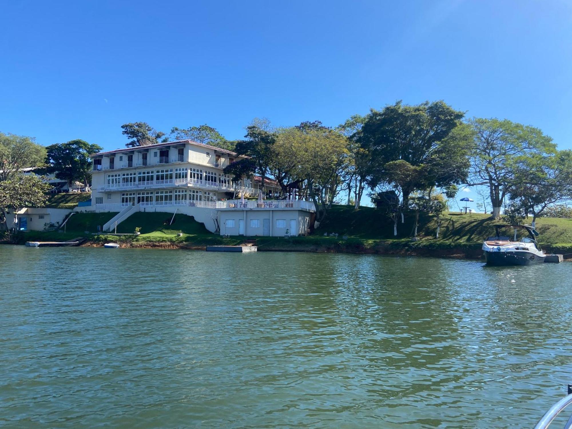 Pousada Marina Aguas De Igaratá Buitenkant foto