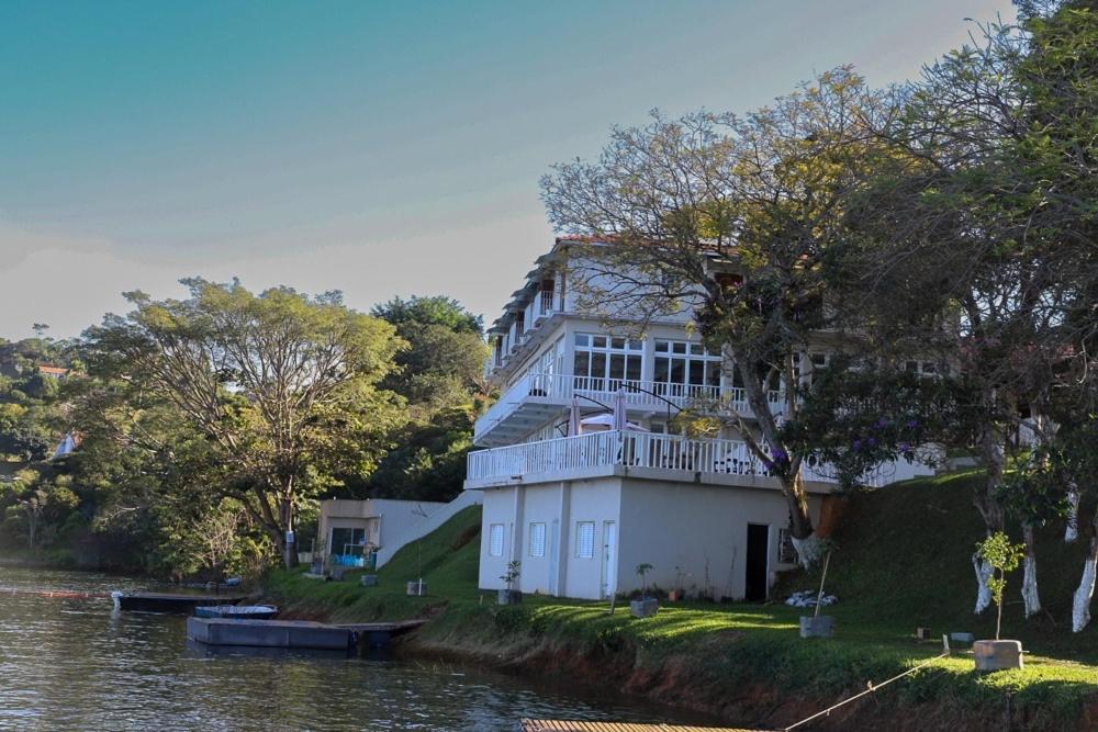 Pousada Marina Aguas De Igaratá Buitenkant foto